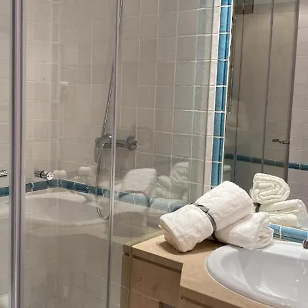 The Palm At The Palm Village 2 Bedrooms 公寓 维拉摩拉