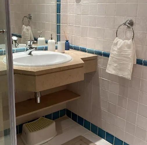 The Palm At The Palm Village 2 Bedrooms *